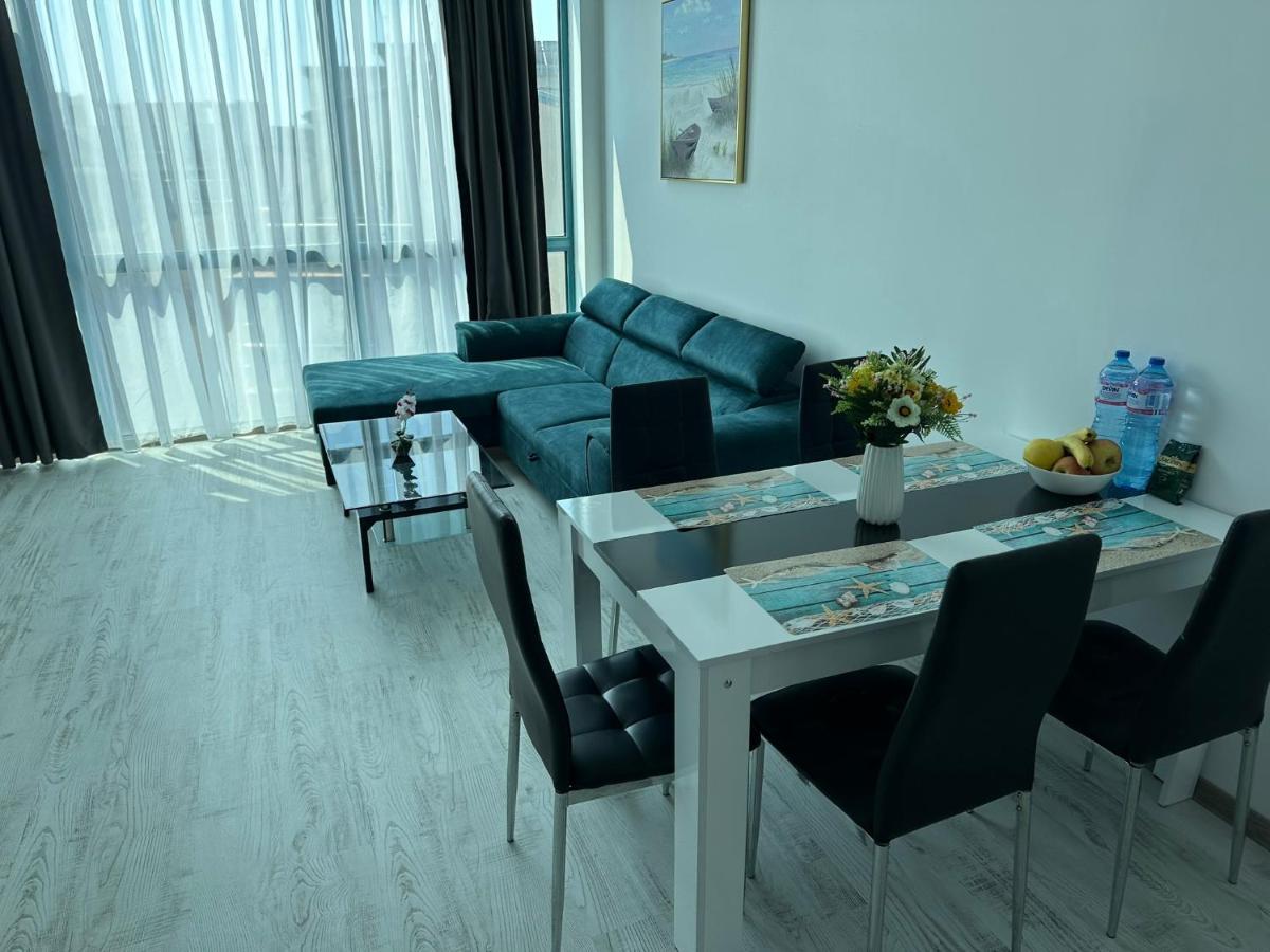 Spacious And Cozy Apartment In Complex Del Sol Приморсько Екстер'єр фото