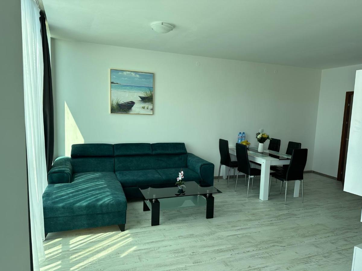 Spacious And Cozy Apartment In Complex Del Sol Приморсько Екстер'єр фото